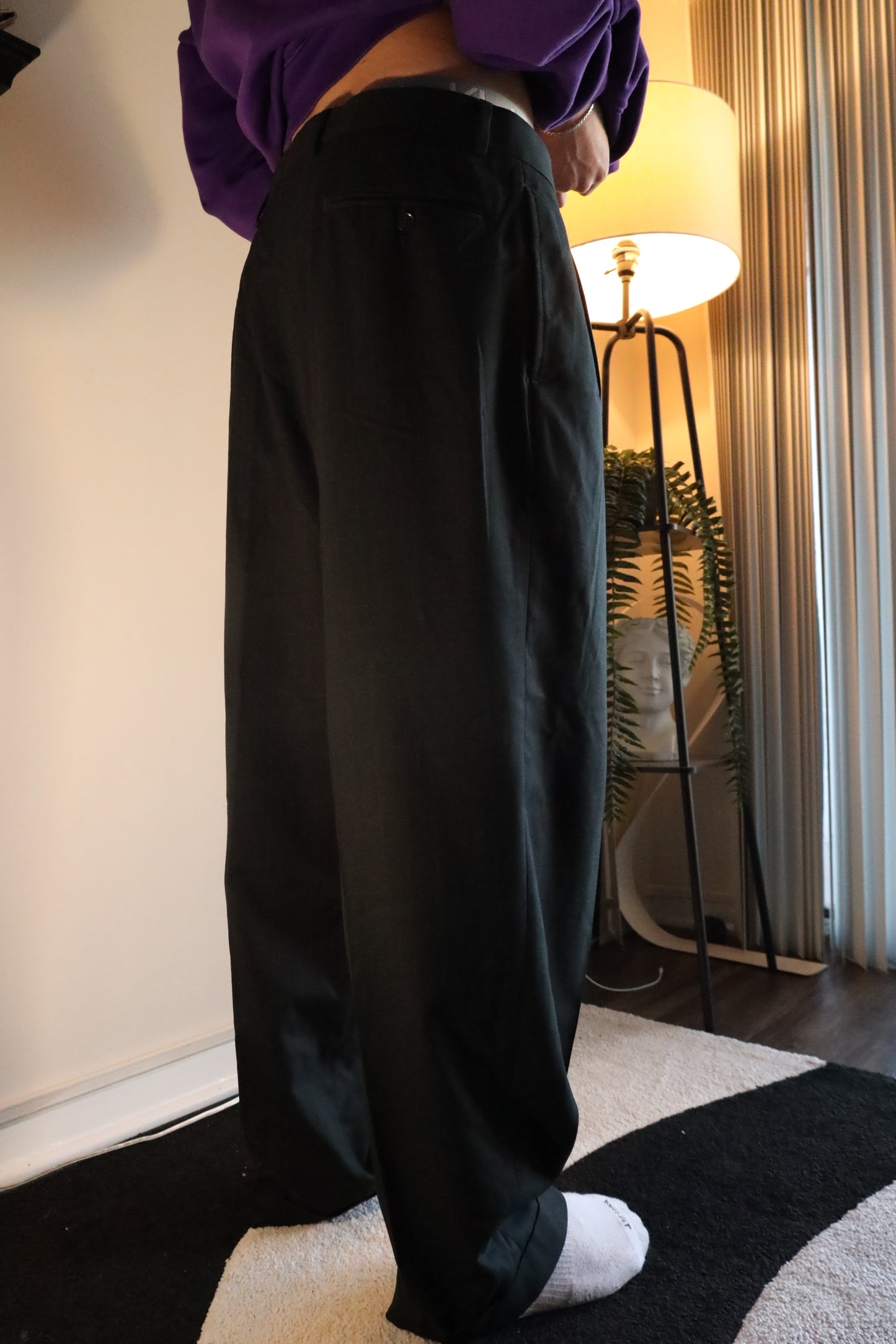 OVERSIZED PLEATED DRESS PANTS